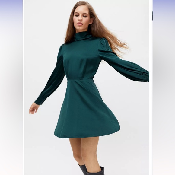 NWT! Bardot Milano Satin Mini-dress in Forest Green- Size XXL - Picture 2 of 7